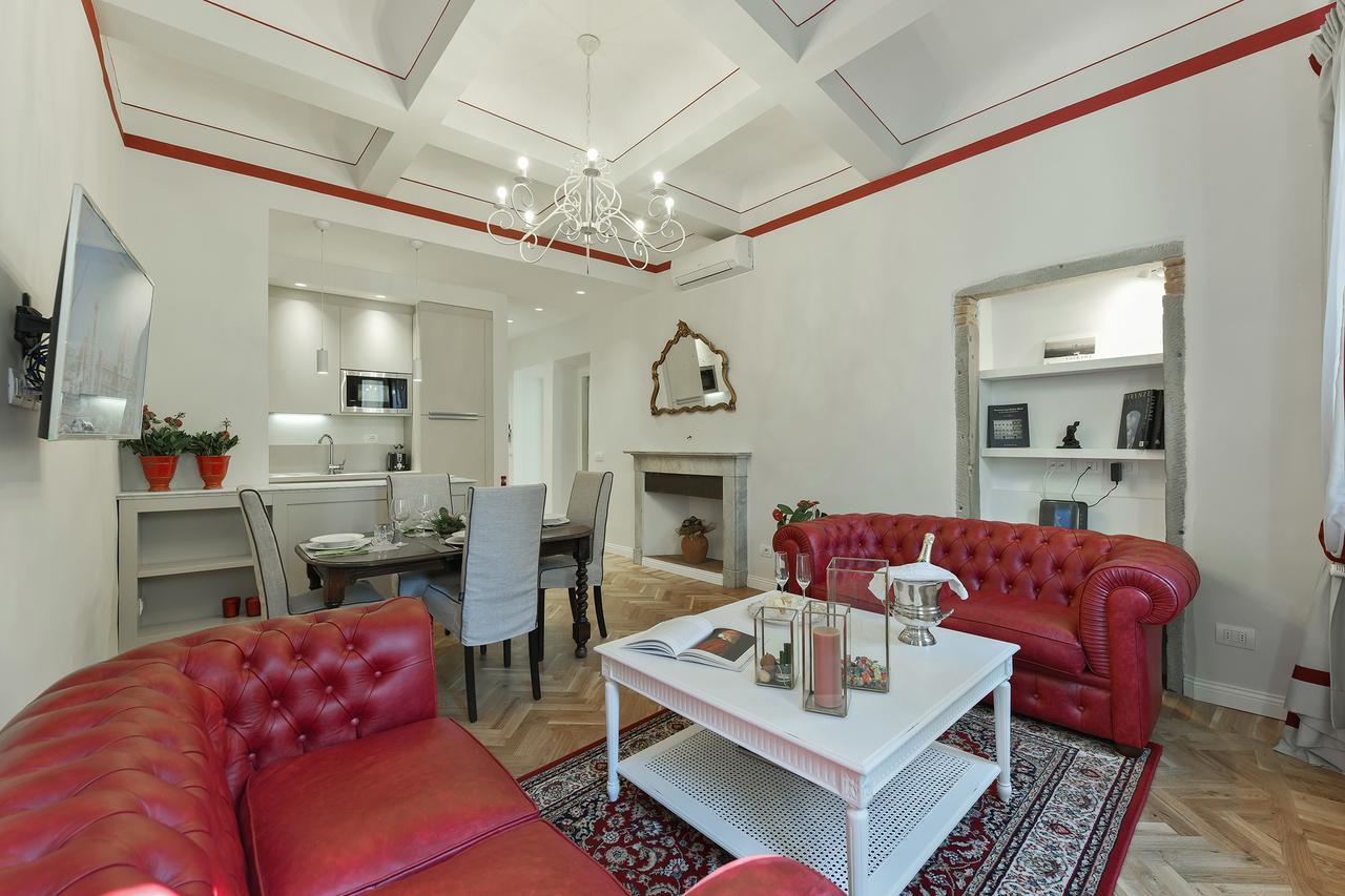 Apartments Florence - In Duomo Εξωτερικό φωτογραφία