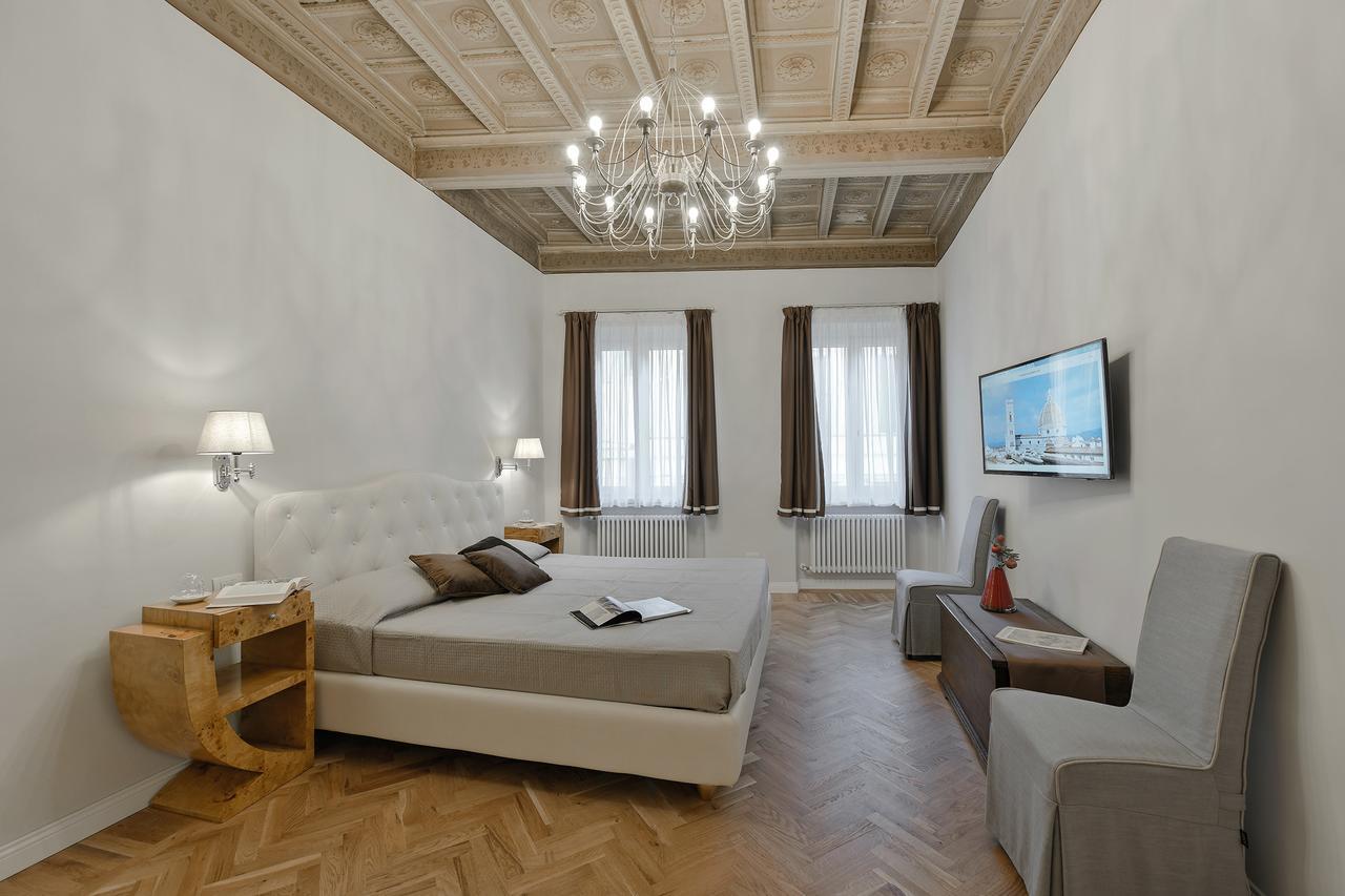 Apartments Florence - In Duomo Εξωτερικό φωτογραφία