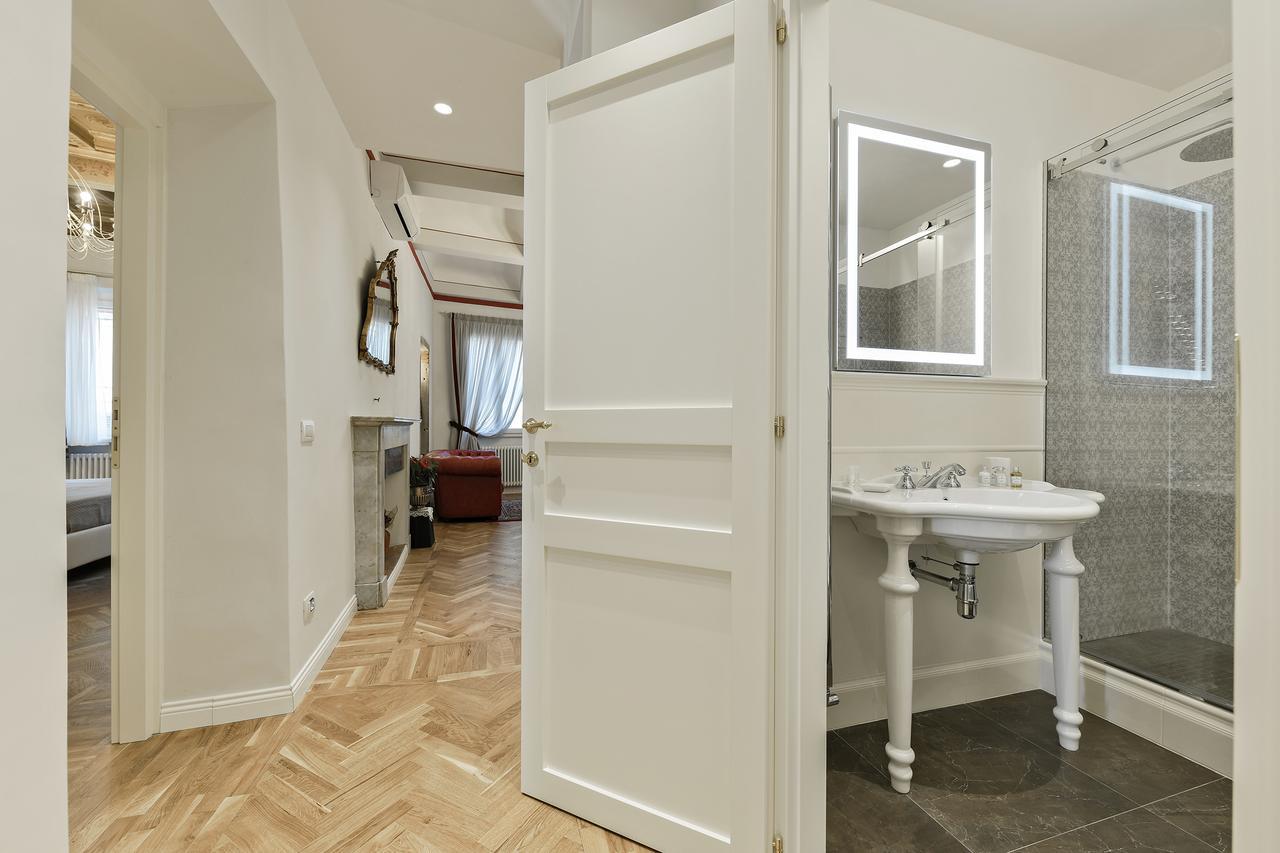 Apartments Florence - In Duomo Εξωτερικό φωτογραφία