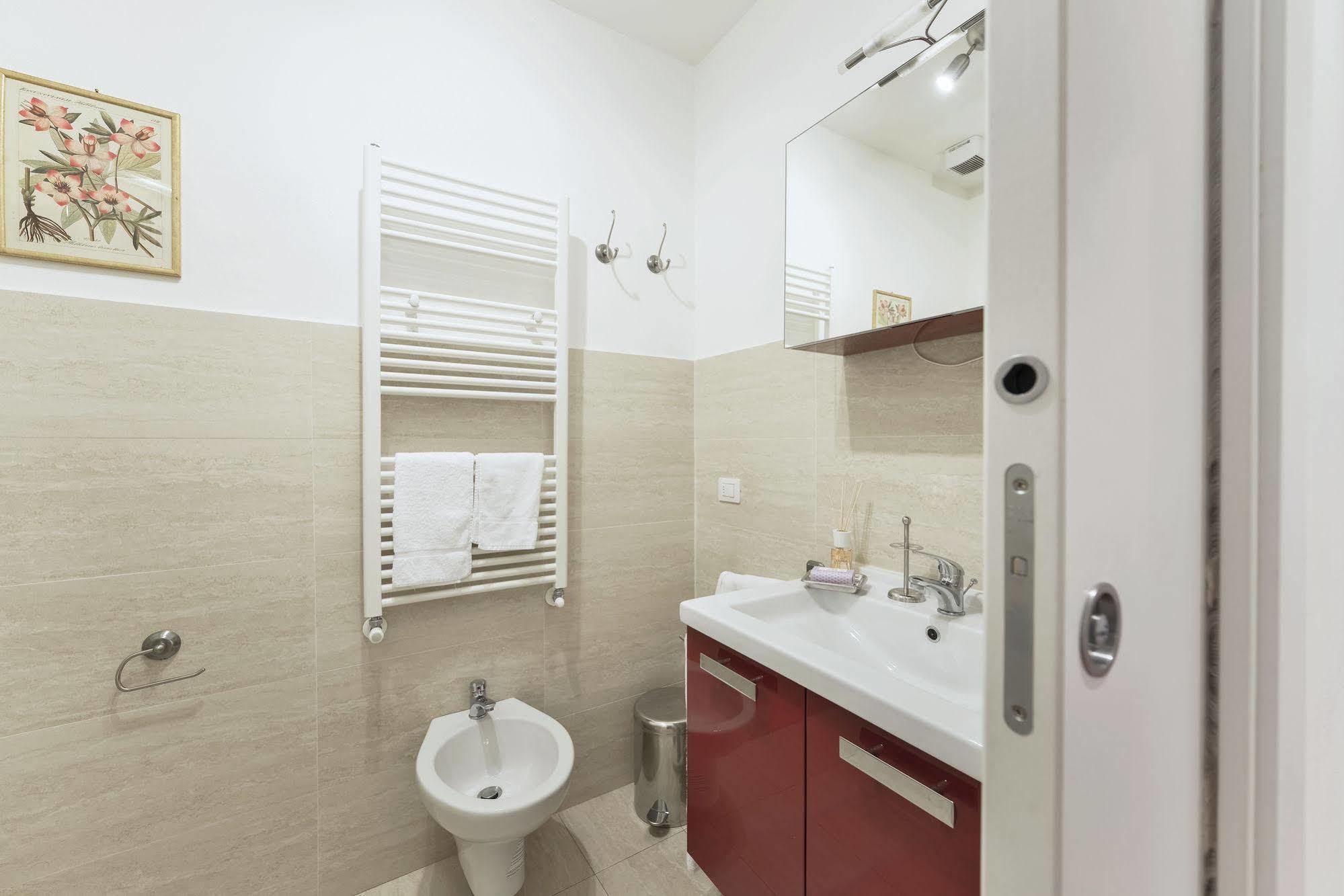 Apartments Florence - In Duomo Εξωτερικό φωτογραφία